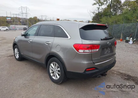 2017 Kia Sorento 2.4L Lx из США, поврежденный, VIN 5XYPGDA31HG237225